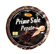 Pecorino ochutený s korením +/- 800gr. PRIMO SALE
